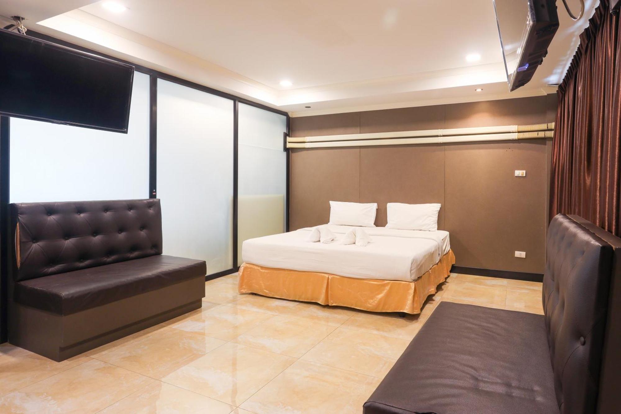 Land Royal Residence Pattaya Extérieur photo