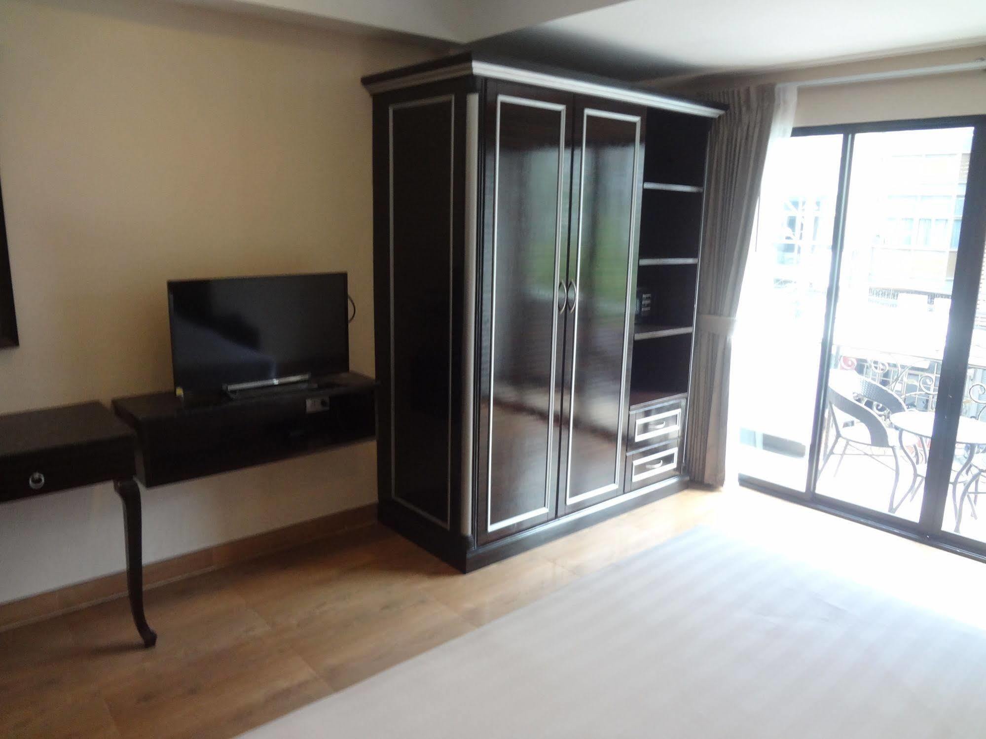 Land Royal Residence Pattaya Extérieur photo