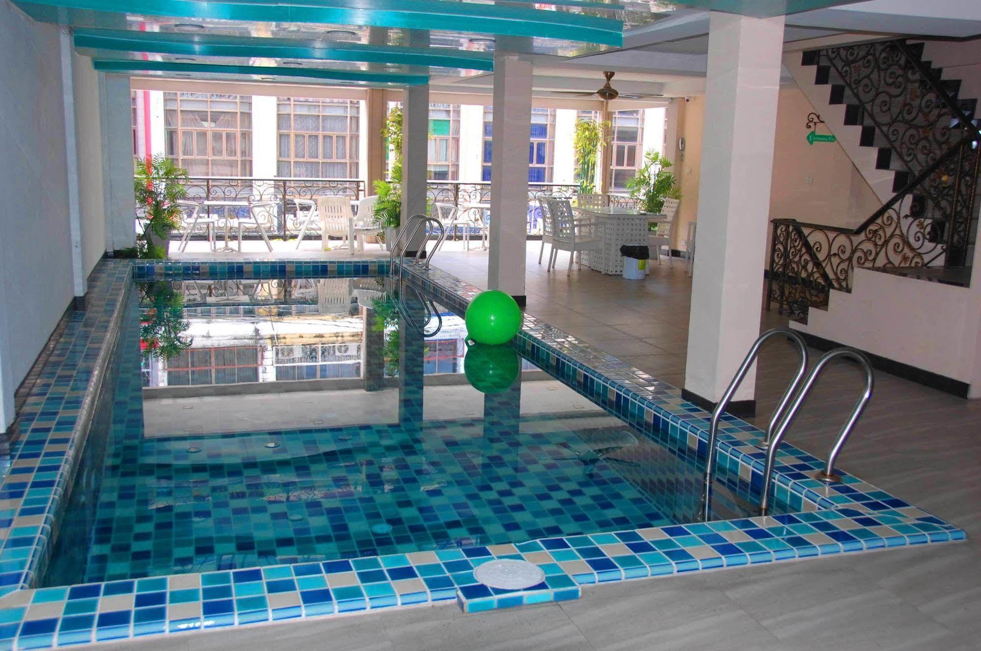 Land Royal Residence Pattaya Extérieur photo