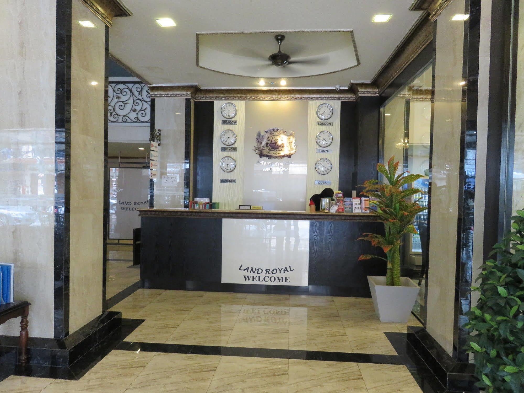 Land Royal Residence Pattaya Extérieur photo